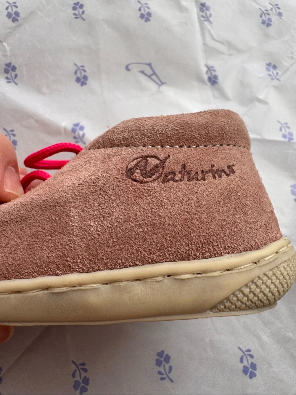 Naturino Pink Suede Cocoon Baby Walker Sneakers with Bright Pink Laces